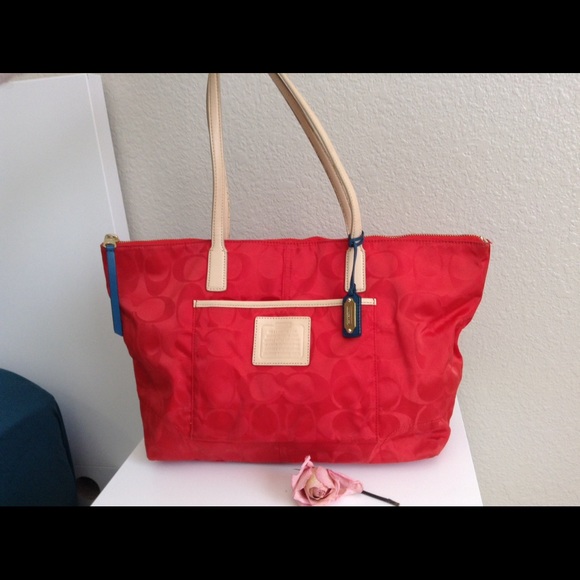 Bundle of 15: 7 Coach, 1Mk, 1 D&B +7Designers bags - Picture 5 of 8